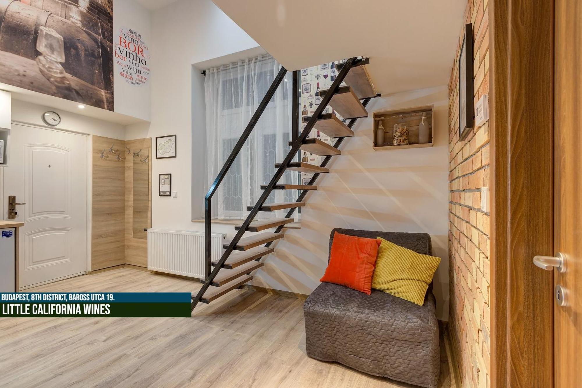 Little Americas Museum Apartments Budapest Extérieur photo